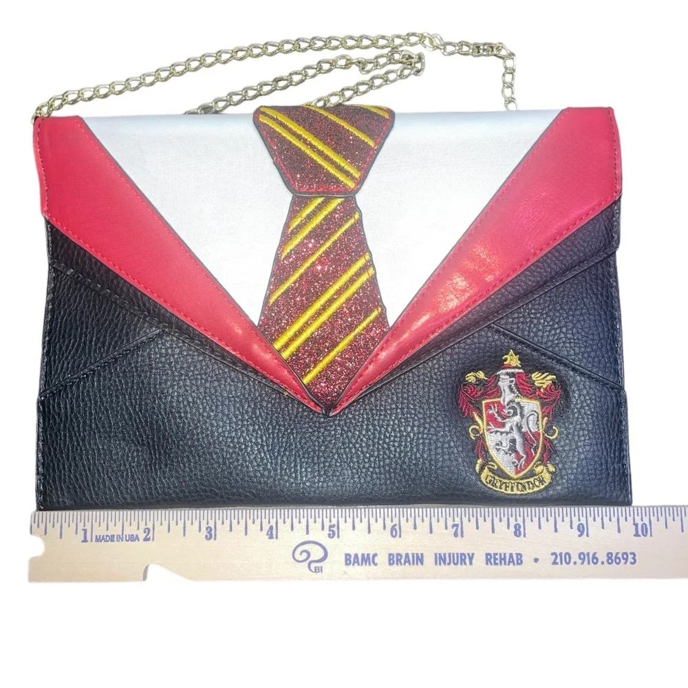 Harry Potter Griffindor Uniform Clutch Crossbody Bag Danielle Nicole‎
